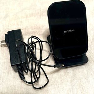Mophie Universal Charger